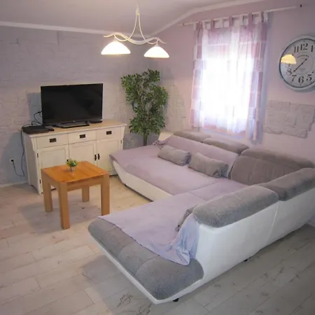 Apartment Reljic *